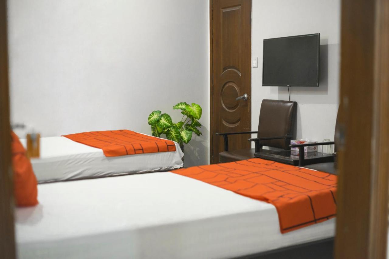 Goho Rooms Badar Carachi Exterior foto