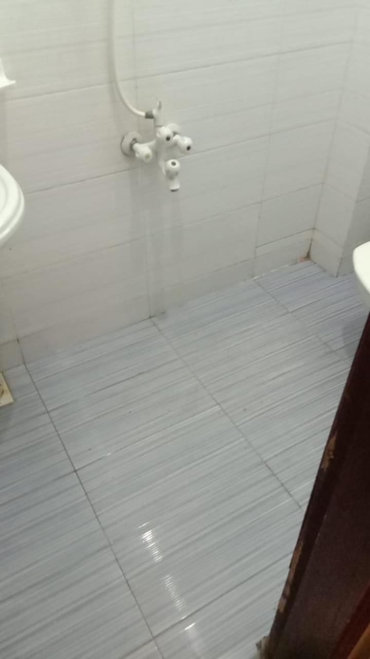 Goho Rooms Badar Carachi Exterior foto