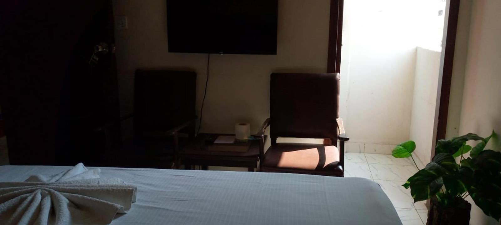Goho Rooms Badar Carachi Exterior foto