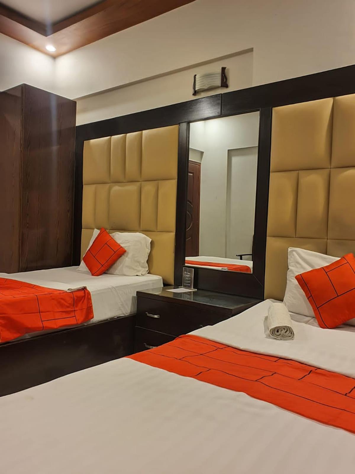 Goho Rooms Badar Carachi Exterior foto