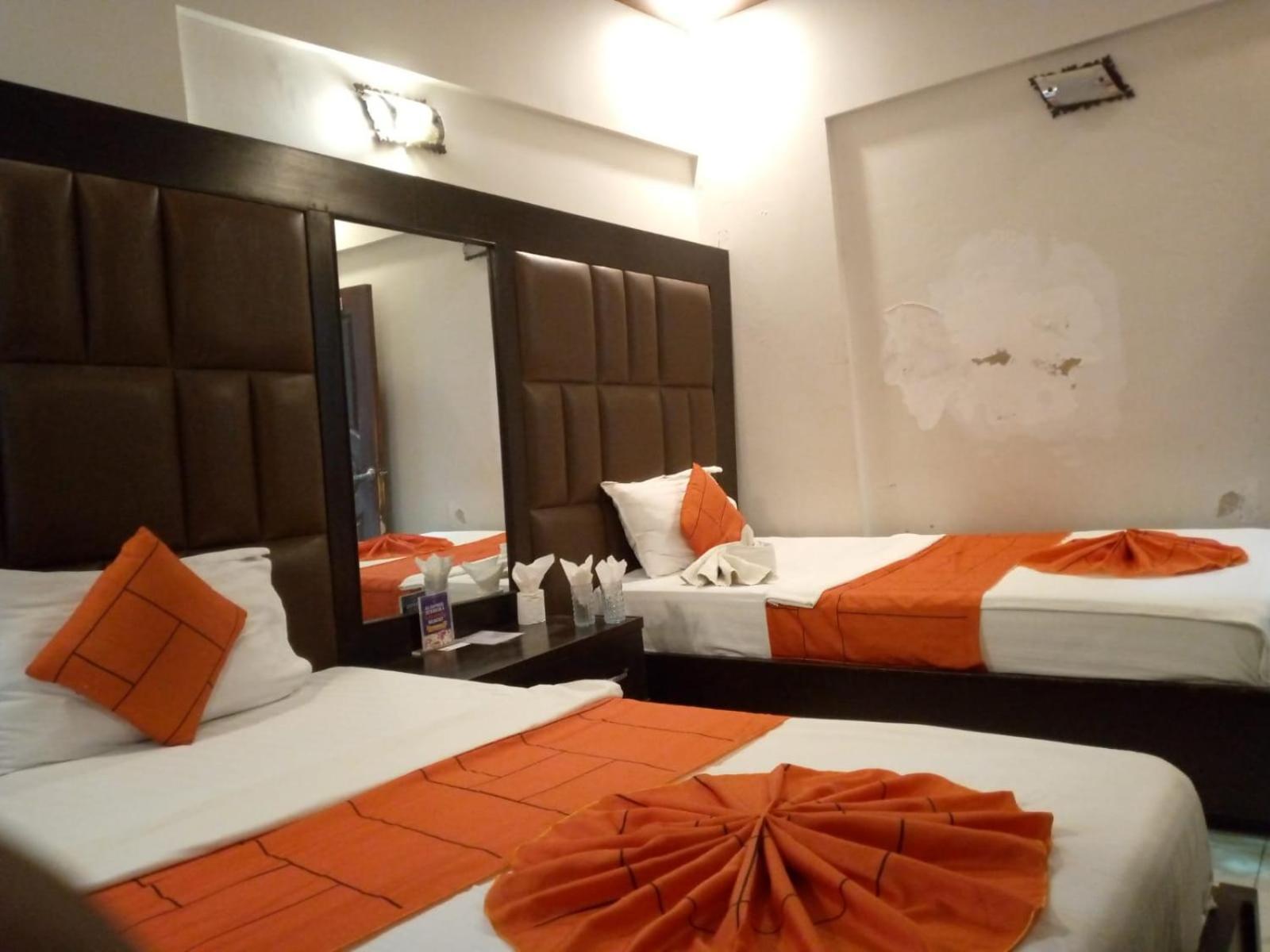 Goho Rooms Badar Carachi Exterior foto